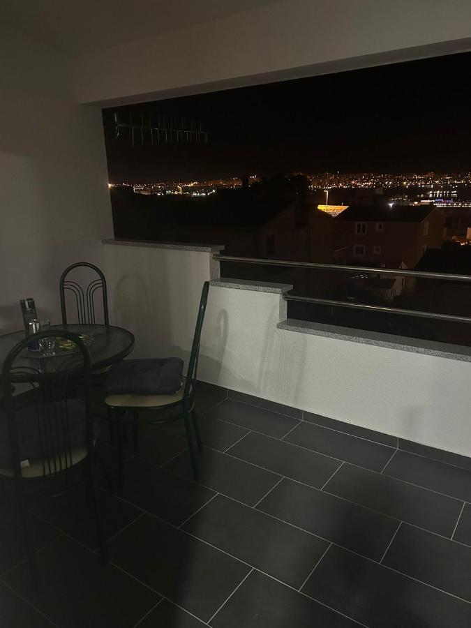 Apartment Marko With A Beautiful View Of The Sea Kastel Sucurac Экстерьер фото