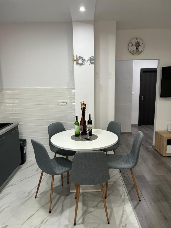 Apartment Marko With A Beautiful View Of The Sea Kastel Sucurac Экстерьер фото